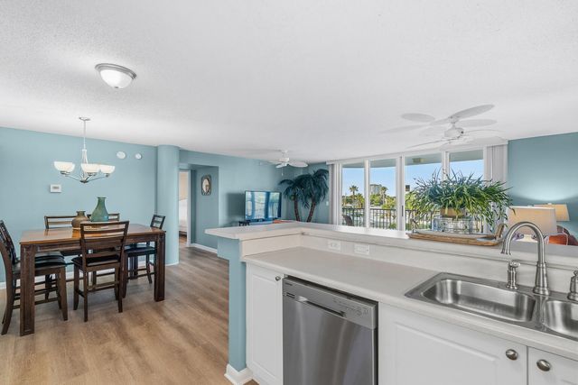 670 Santa Rosa Boulevard 303, Fort Walton Beach, FL 32548