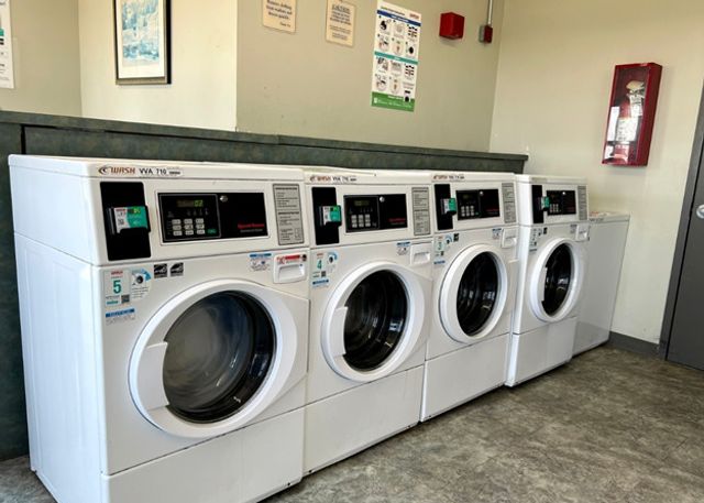 6700 S South Shore Drive 21E, Chicago, IL 60649