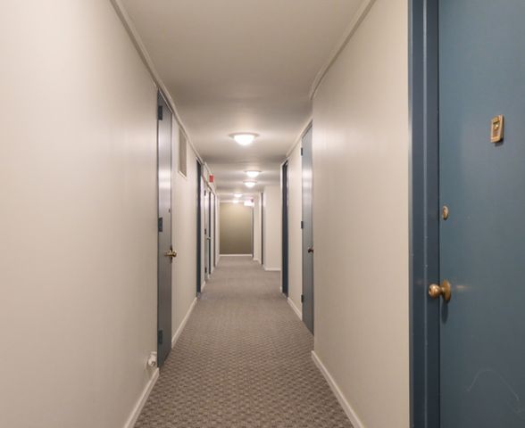 6700 S South Shore Drive 21E, Chicago, IL 60649