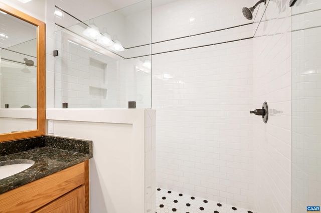 325 AGATHA RIDGE CT, Crozet, VA 22932