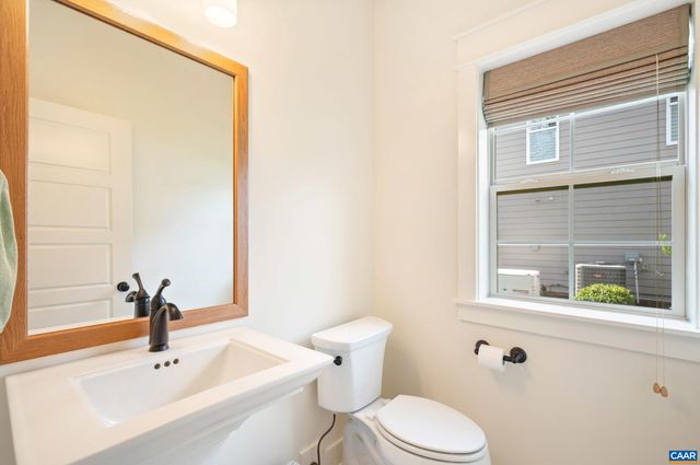 325 AGATHA RIDGE CT, Crozet, VA 22932