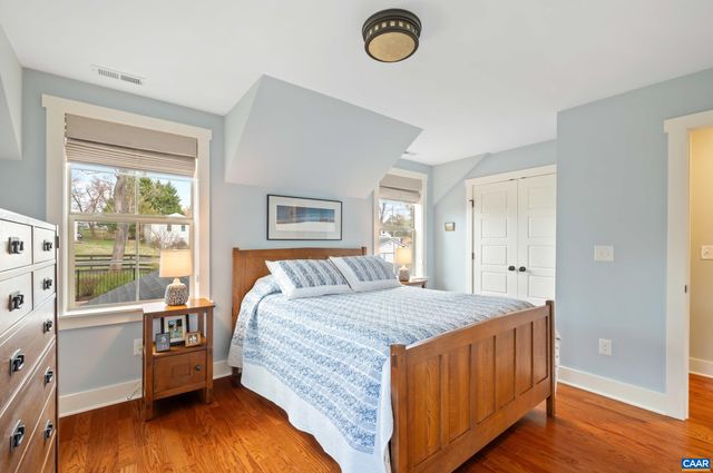 325 AGATHA RIDGE CT, Crozet, VA 22932