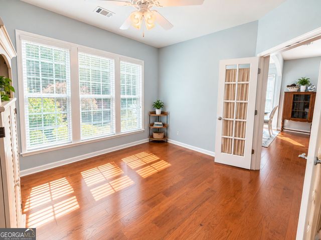 844 Peach Blossom Ct, Griffin, GA 30223