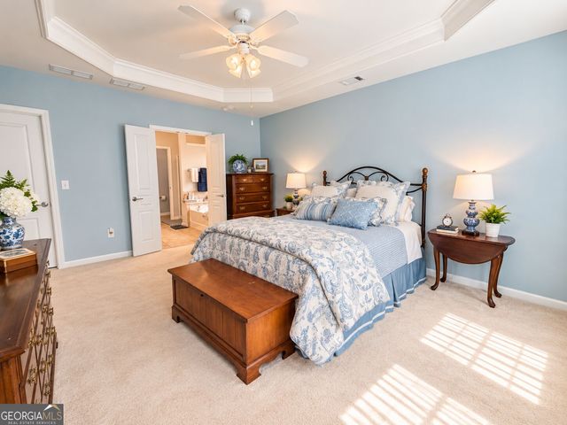 844 Peach Blossom Ct, Griffin, GA 30223