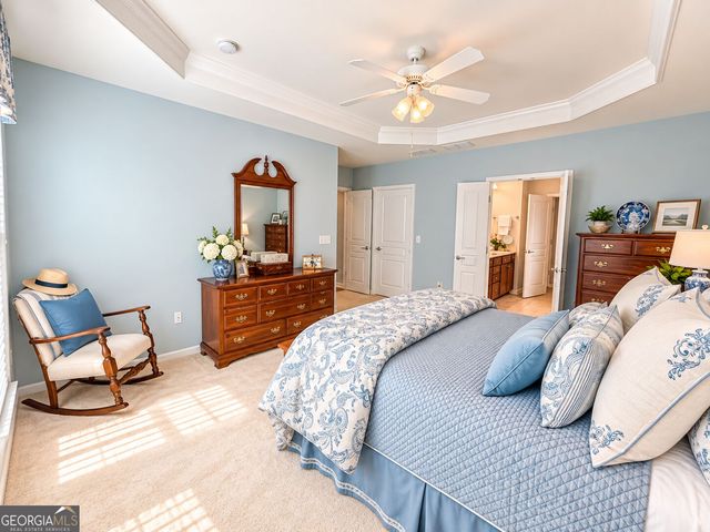844 Peach Blossom Ct, Griffin, GA 30223