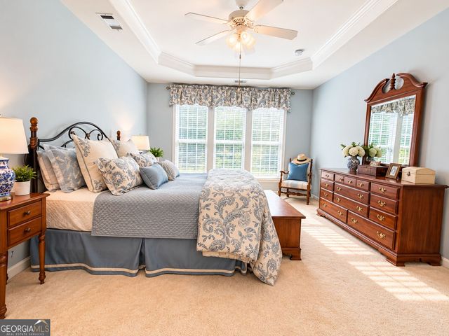 844 Peach Blossom Ct, Griffin, GA 30223