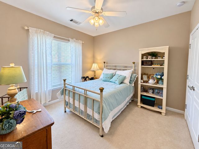 844 Peach Blossom Ct, Griffin, GA 30223