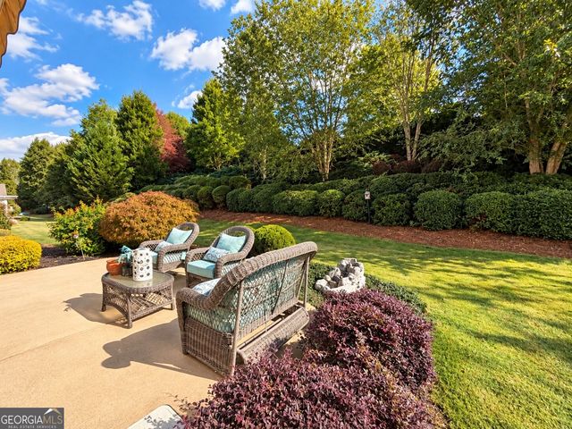 844 Peach Blossom Ct, Griffin, GA 30223
