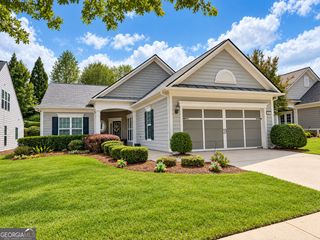 844 Peach Blossom Ct, Griffin, GA 30223