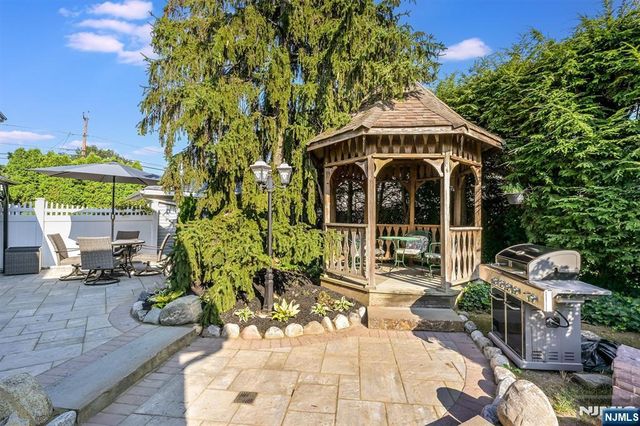 8-10 Hopper Avenue, Fair Lawn, NJ 07410