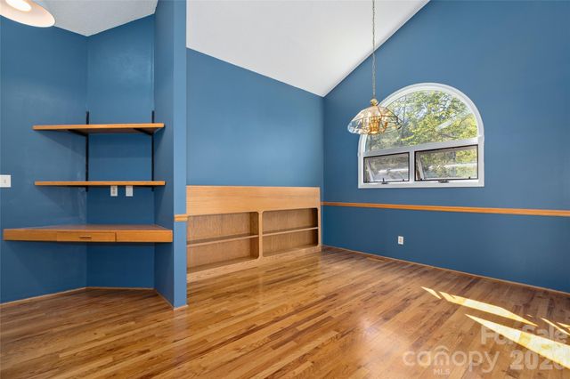 110 Crestwood Road, Asheville, NC 28804