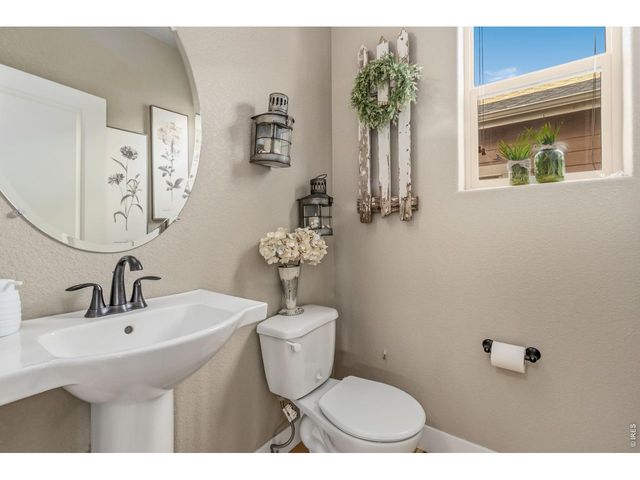608 Vermilion Peak Dr, Windsor, CO 80550