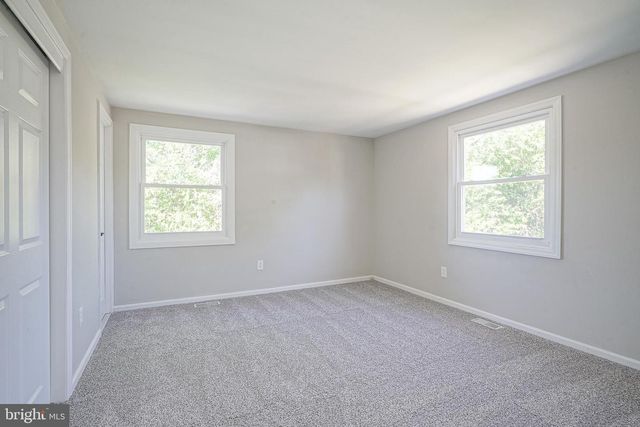 10 RADCLIFF PL, Willingboro, NJ 08046
