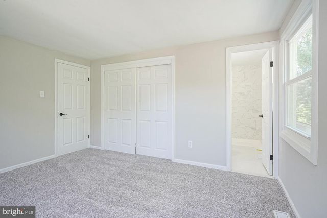 10 RADCLIFF PL, Willingboro, NJ 08046