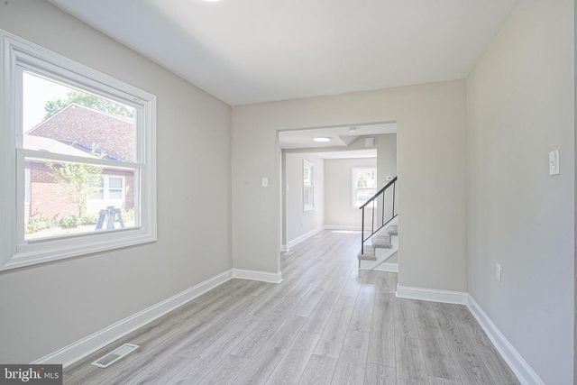 10 RADCLIFF PL, Willingboro, NJ 08046