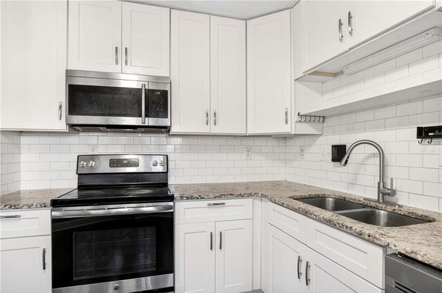 808 Emerald Chase, Powder Springs, GA 30127