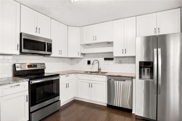 808 Emerald Chase, Powder Springs, GA 30127