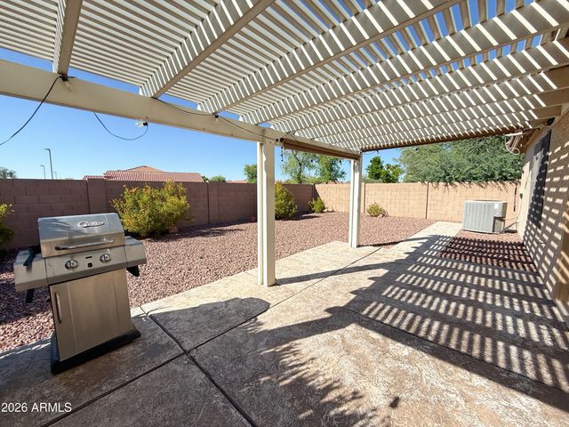 873 E Saratoga Street, Gilbert, AZ 85296