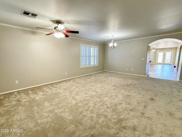873 E Saratoga Street, Gilbert, AZ 85296