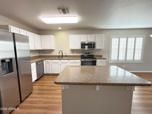 873 E Saratoga Street, Gilbert, AZ 85296