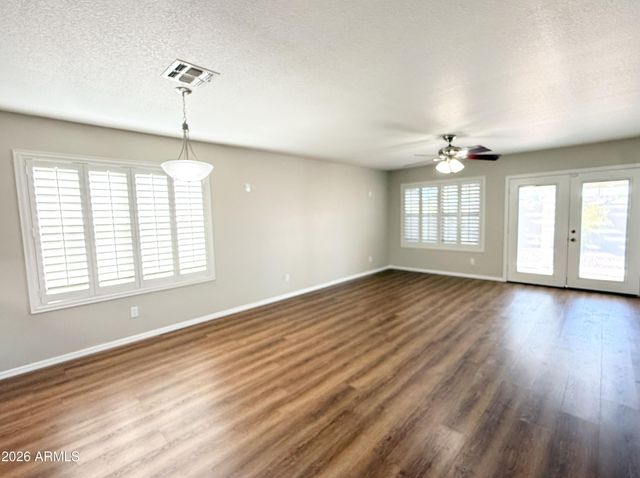 873 E Saratoga Street, Gilbert, AZ 85296