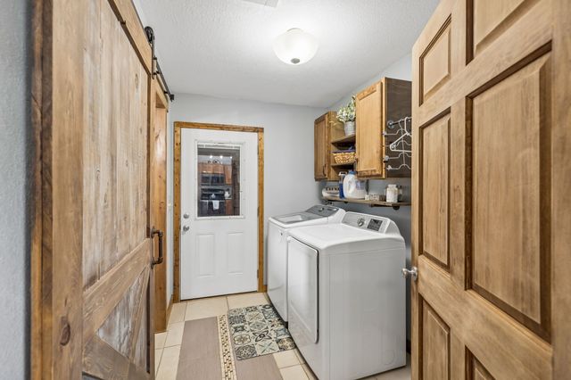 95 Floyd Ln, Decherd, TN 37324