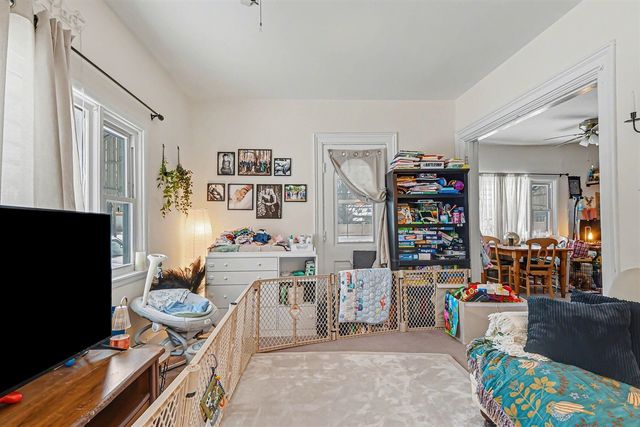 118 N Hudson Street, Lowell, MI 49331