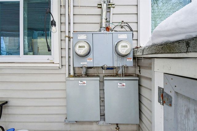 118 N Hudson Street, Lowell, MI 49331