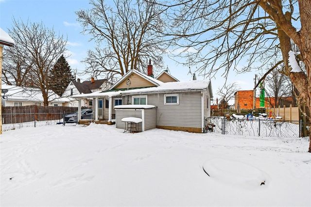 118 N Hudson Street, Lowell, MI 49331