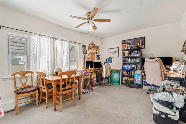 118 N Hudson Street, Lowell, MI 49331