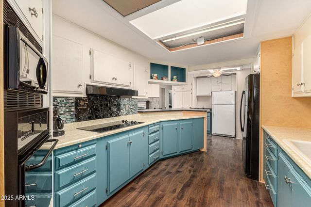 7714 E Calypso Avenue, Mesa, AZ 85208