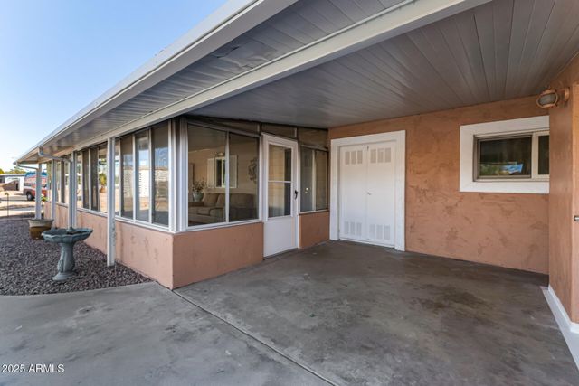 7714 E Calypso Avenue, Mesa, AZ 85208