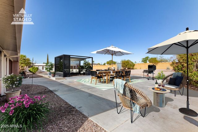 7714 E Calypso Avenue, Mesa, AZ 85208