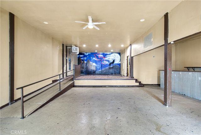 1520 W Florence, Los Angeles, CA 90047