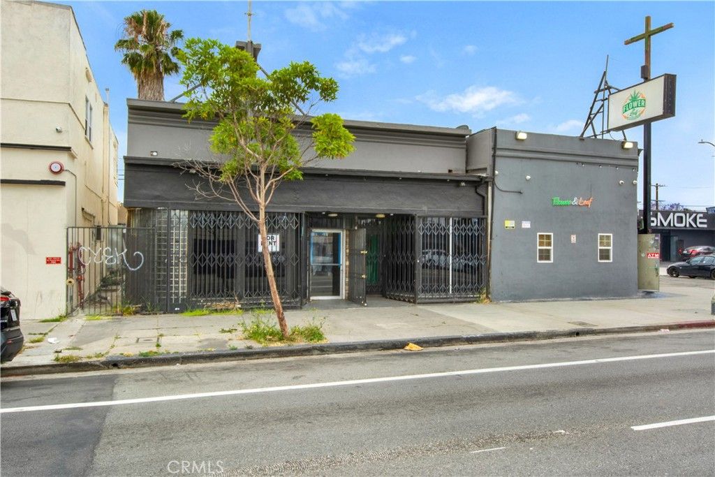 1520 W Florence, Los Angeles, CA 90047