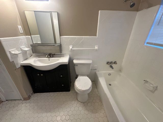 2171 CORNING AVE, Memphis, TN 38127