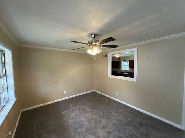 2171 CORNING AVE, Memphis, TN 38127