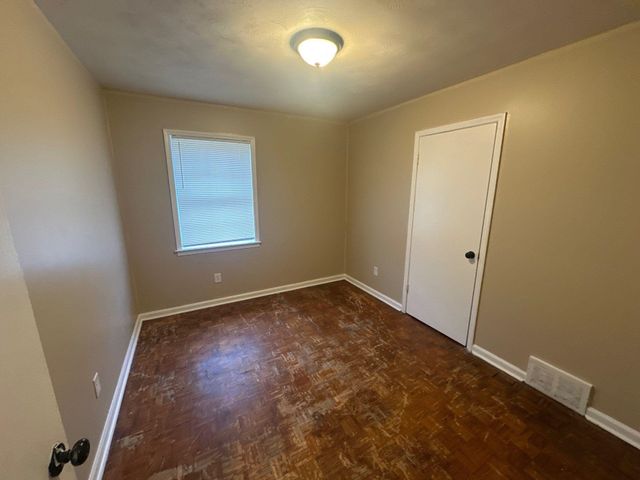 2171 CORNING AVE, Memphis, TN 38127