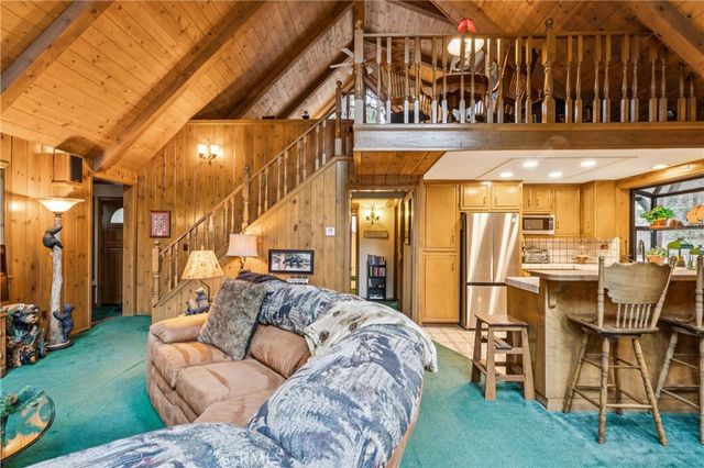 184 Massive, Lake Arrowhead, CA 92317