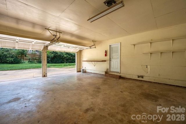 5022 Cheviot Road, Charlotte, NC 28269