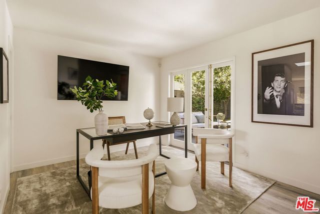 2753 La Cuesta Drive, Los Angeles, CA 90046