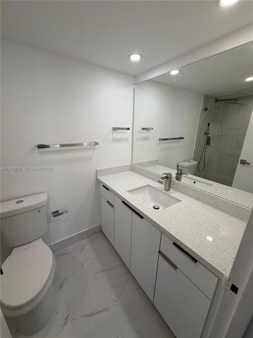 851 Three Islands Blvd 512, Hallandale Beach, FL 33009