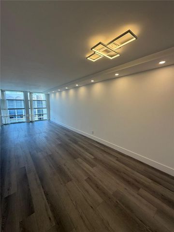 851 Three Islands Blvd 512, Hallandale Beach, FL 33009