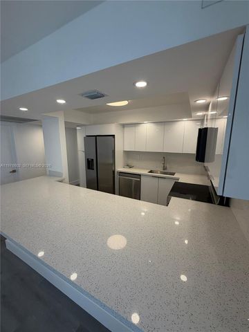 851 Three Islands Blvd 512, Hallandale Beach, FL 33009