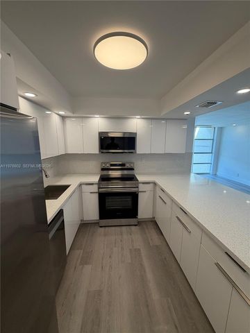 851 Three Islands Blvd 512, Hallandale Beach, FL 33009