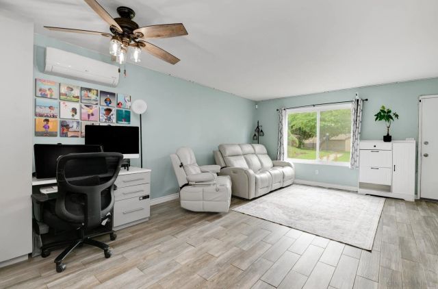 437 Ridgeway Ct, Spring Valley, CA 91977