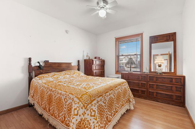 11609 Salyer Drive, Wheatfield, IN 46392