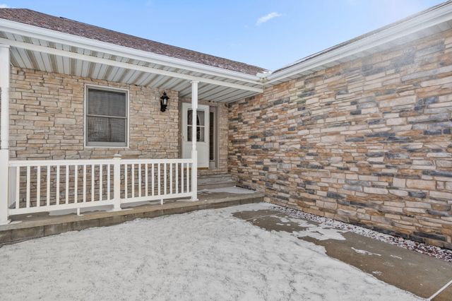 11609 Salyer Drive, Wheatfield, IN 46392