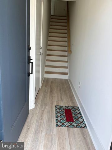 7373 ARLINGTON BLVD, Falls Church, VA 22042