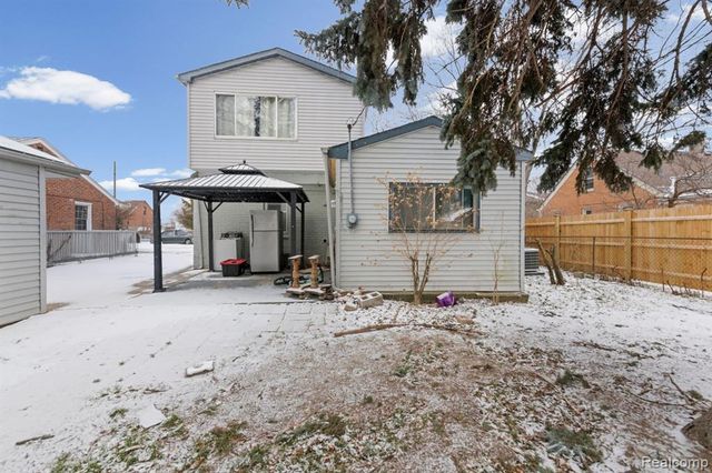 29288 Park Stre 29288 Park Street, Sterling Heights, MI 48066